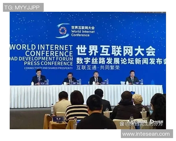 孔帕尼18个月重塑拜仁：挑战与机遇并存的蓝色征程