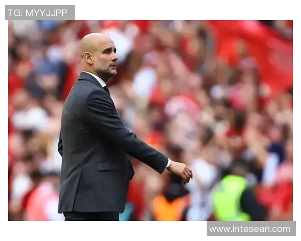 瓜迪奥拉的“蓝月亮”魔术：曼城重返争冠行列的战术奥秘